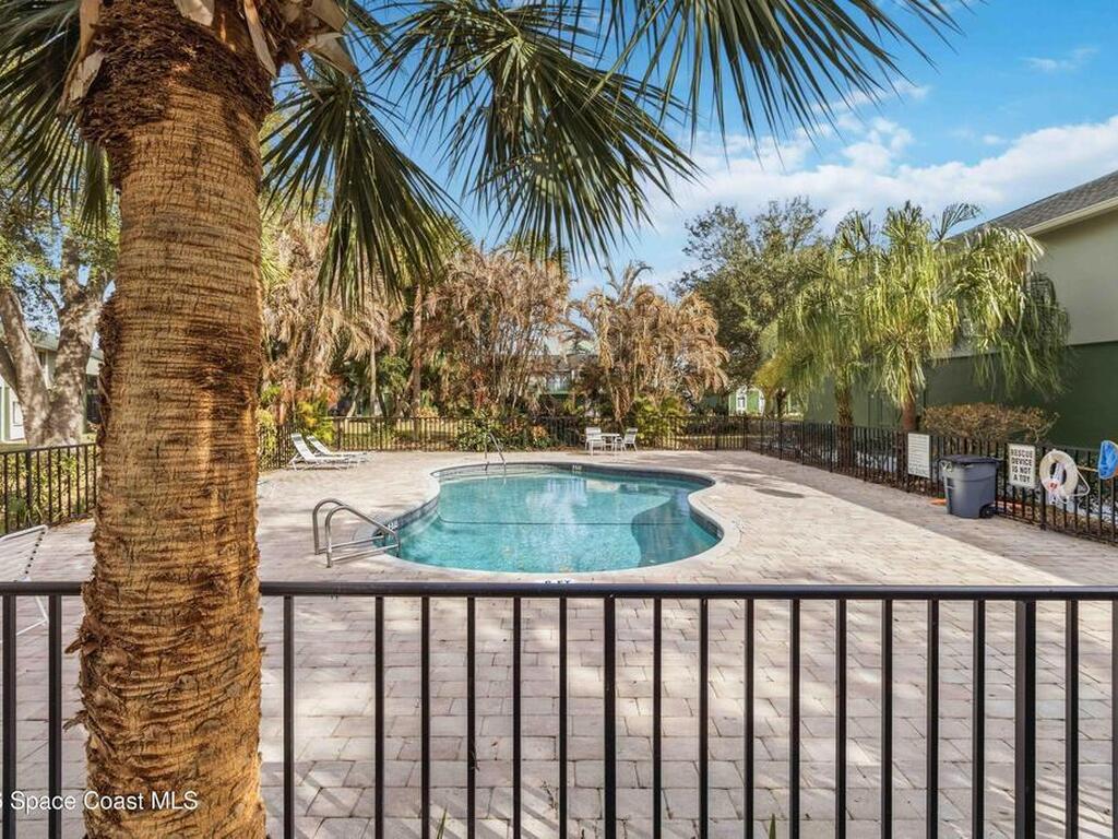 2258 Flower Tree Circle, Melbourne, FL 32935