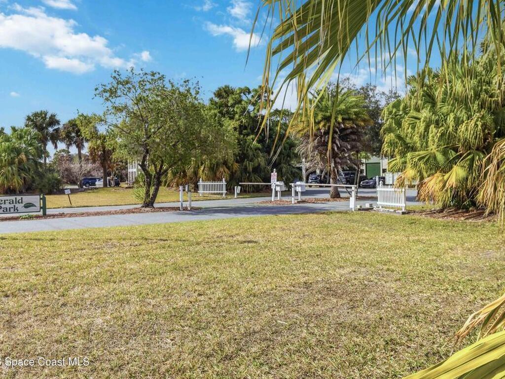 2258 Flower Tree Circle, Melbourne, FL 32935