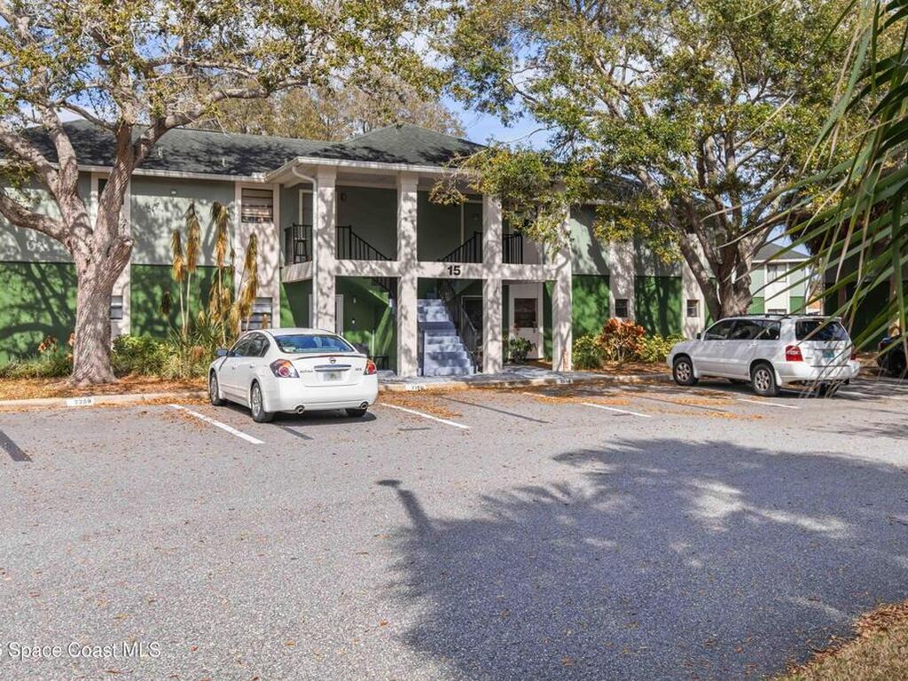 2258 Flower Tree Circle, Melbourne, FL 32935