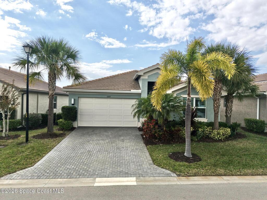 12127 SW Jasper Lake Way, Port St. Lucie, FL 34987