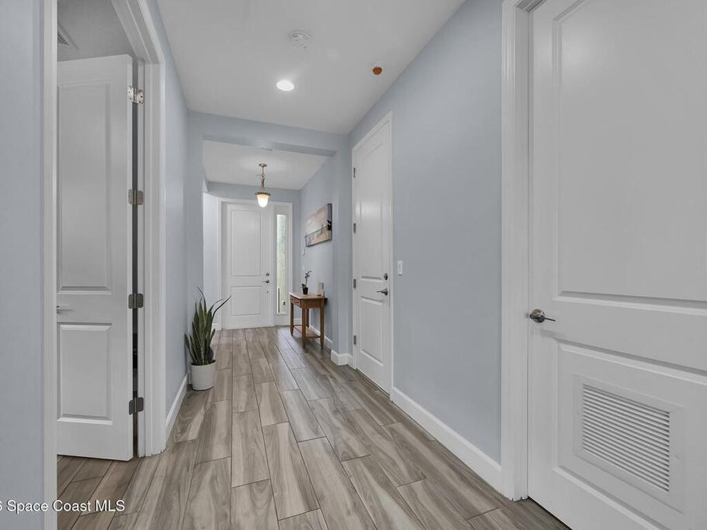 12127 SW Jasper Lake Way, Port St. Lucie, FL 34987