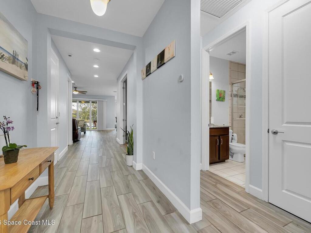 12127 SW Jasper Lake Way, Port St. Lucie, FL 34987