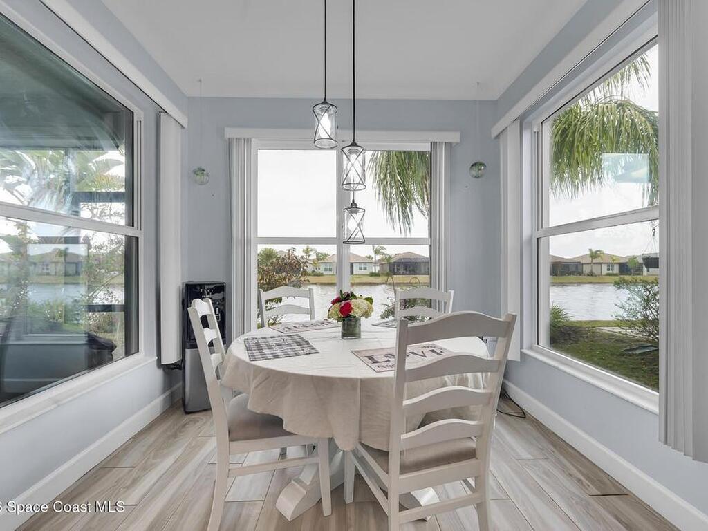 12127 SW Jasper Lake Way, Port St. Lucie, FL 34987