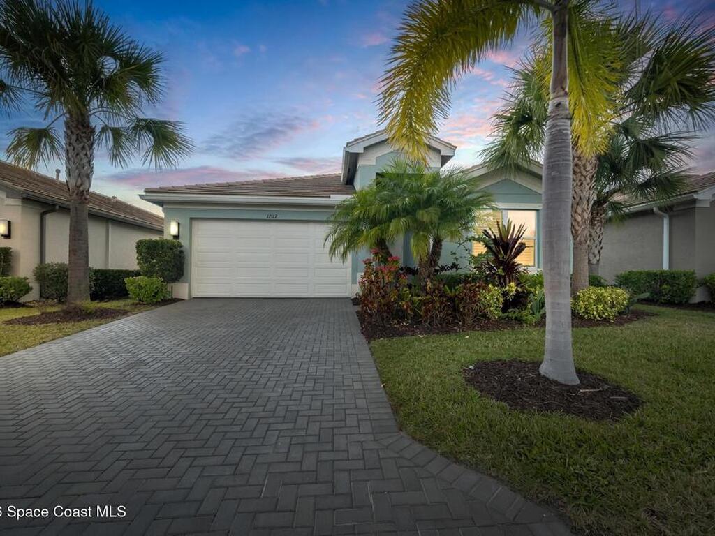 12127 SW Jasper Lake Way, Port St. Lucie, FL 34987