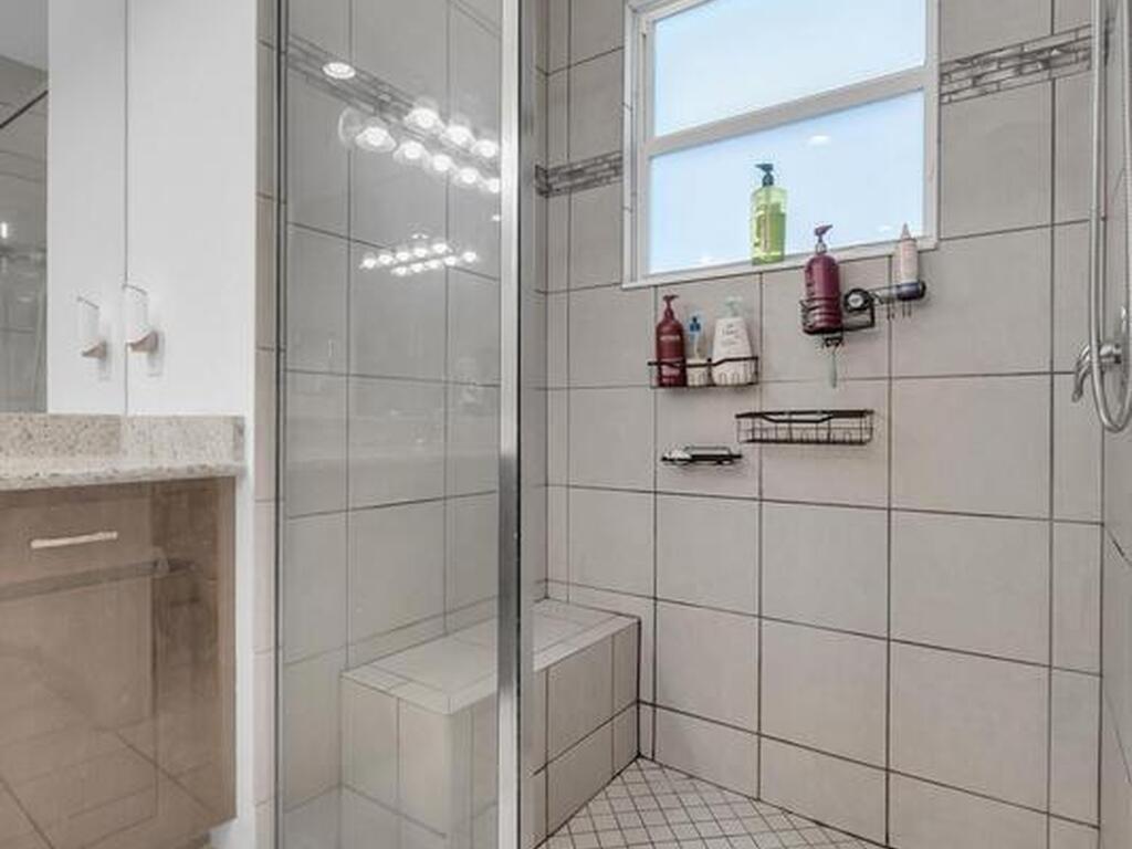 12127 SW Jasper Lake Way, Port St. Lucie, FL 34987