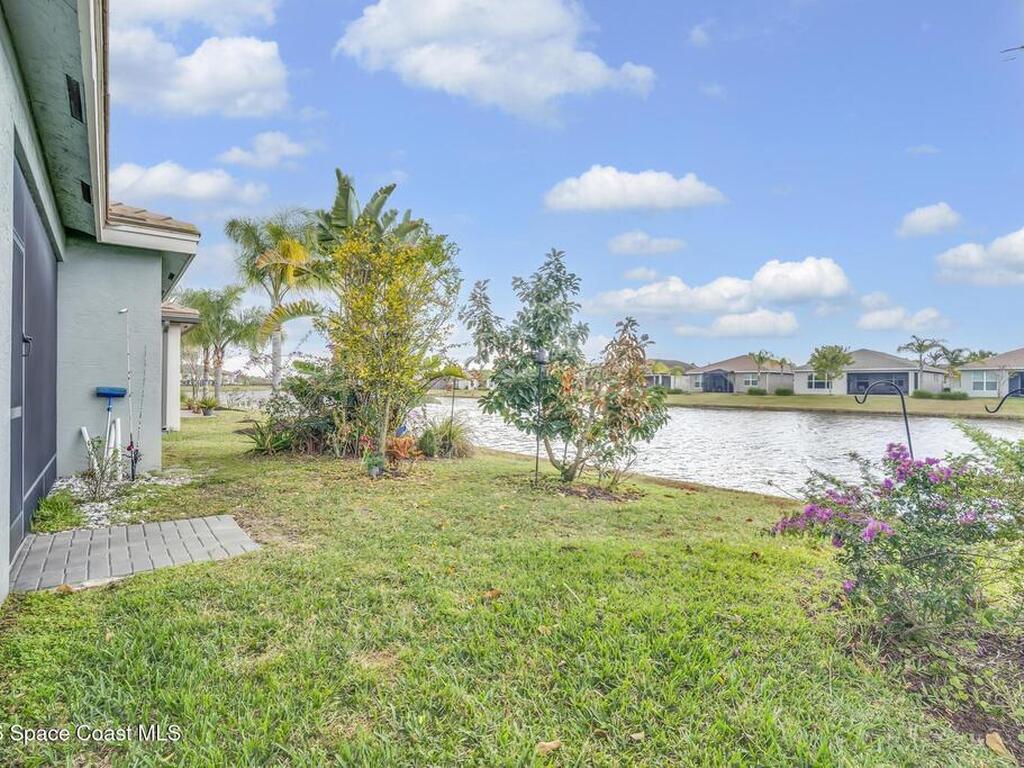 12127 SW Jasper Lake Way, Port St. Lucie, FL 34987