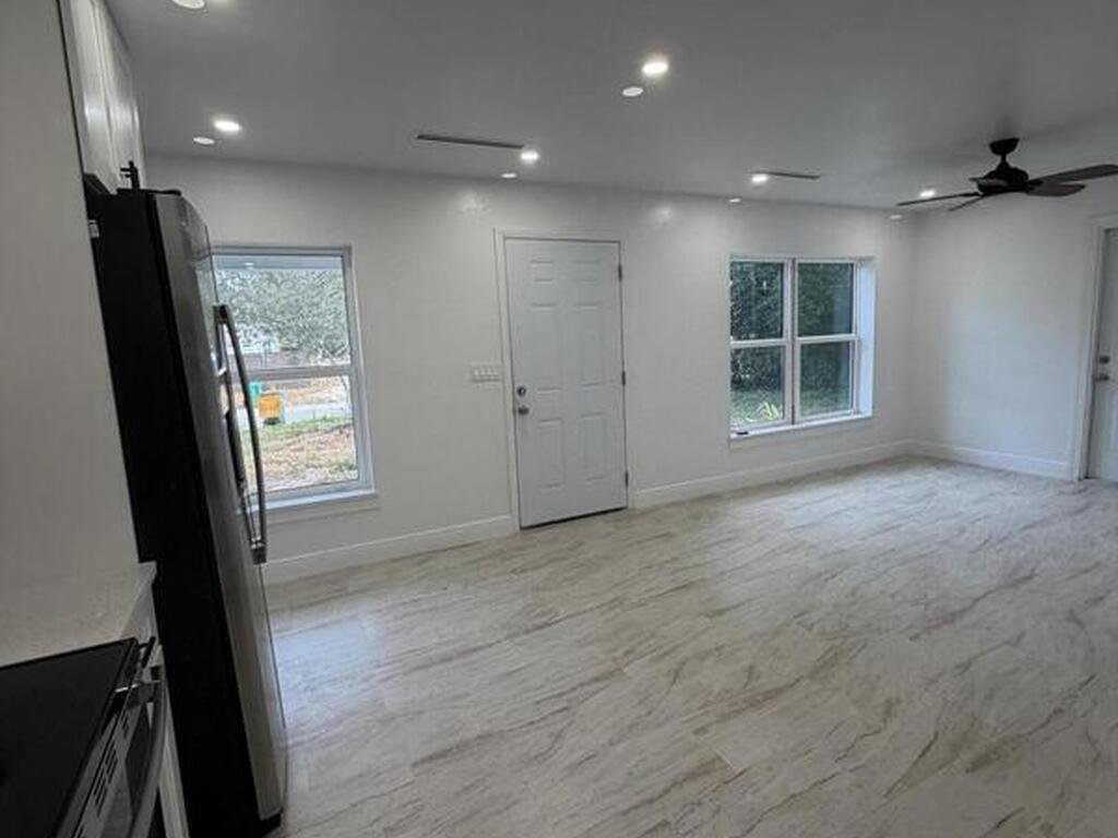 2391 Burns Avenue, Melbourne, FL 32935