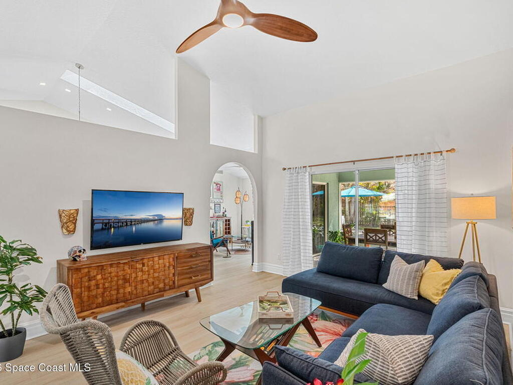 3 Jennifer Circle, Indialantic, FL 32903