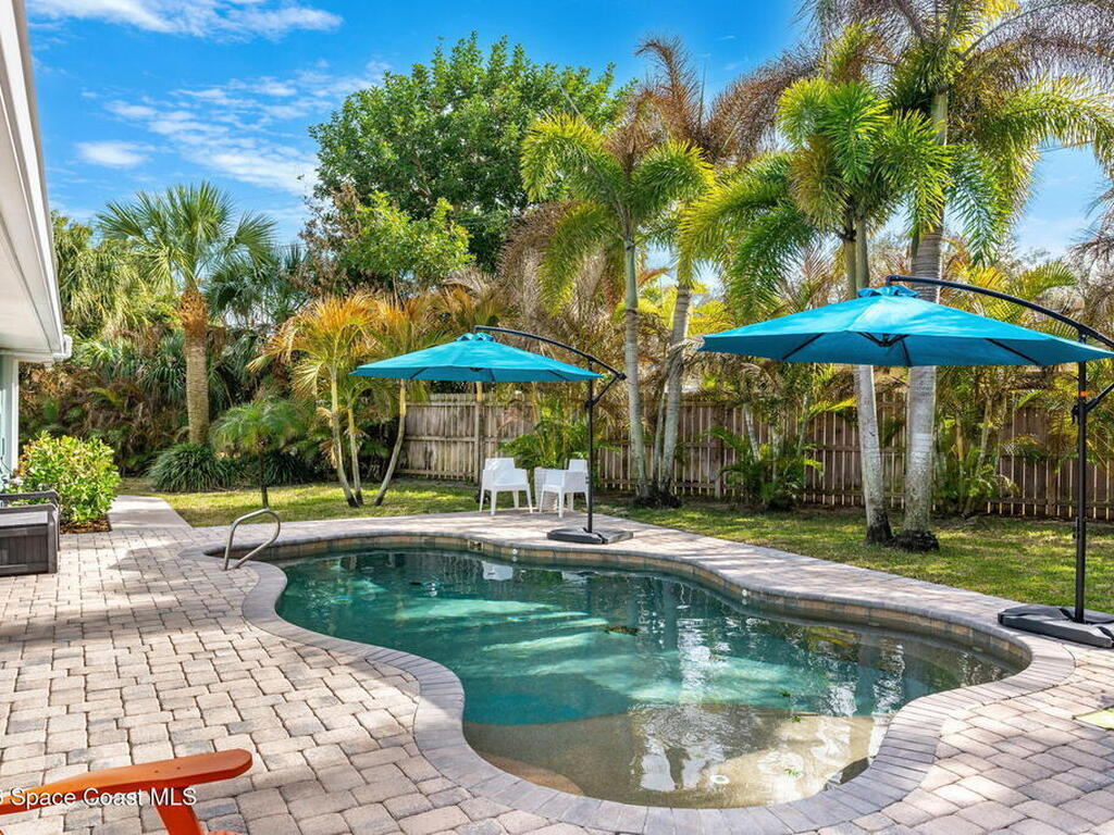 3 Jennifer Circle, Indialantic, FL 32903