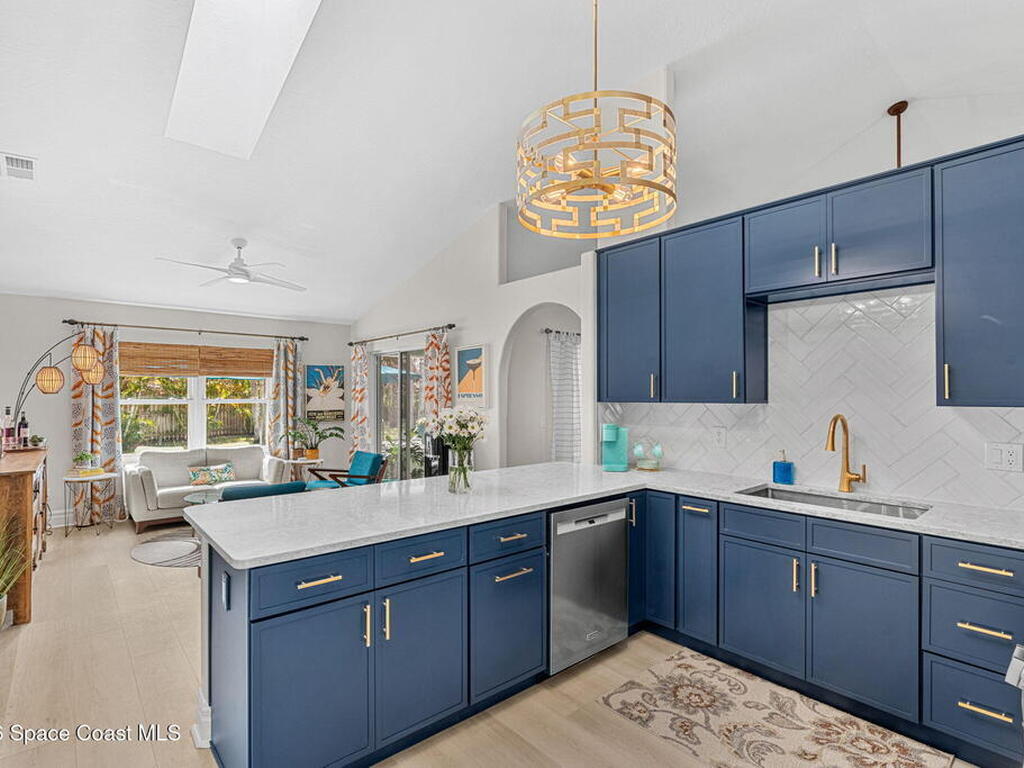 3 Jennifer Circle, Indialantic, FL 32903