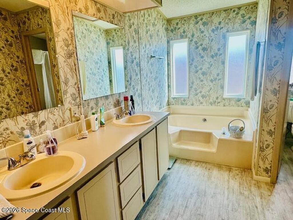 919 Jacaranda Drive, Barefoot Bay, FL 32976