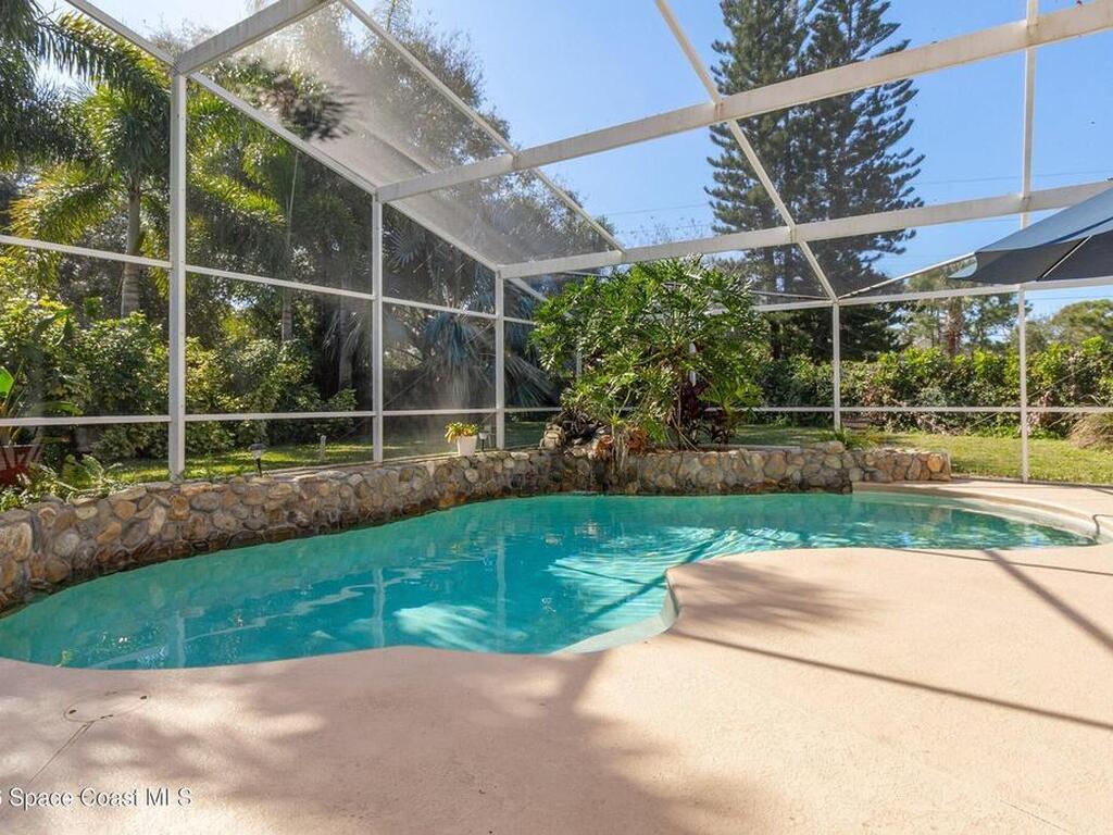 1934 Glen Meadows Circle, Melbourne, FL 32935