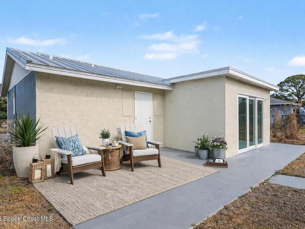 1341 Cindy Circle, Melbourne, FL 32905