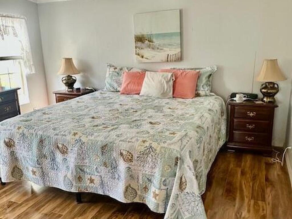 1418 Barefoot Circle, Barefoot Bay, FL 32976