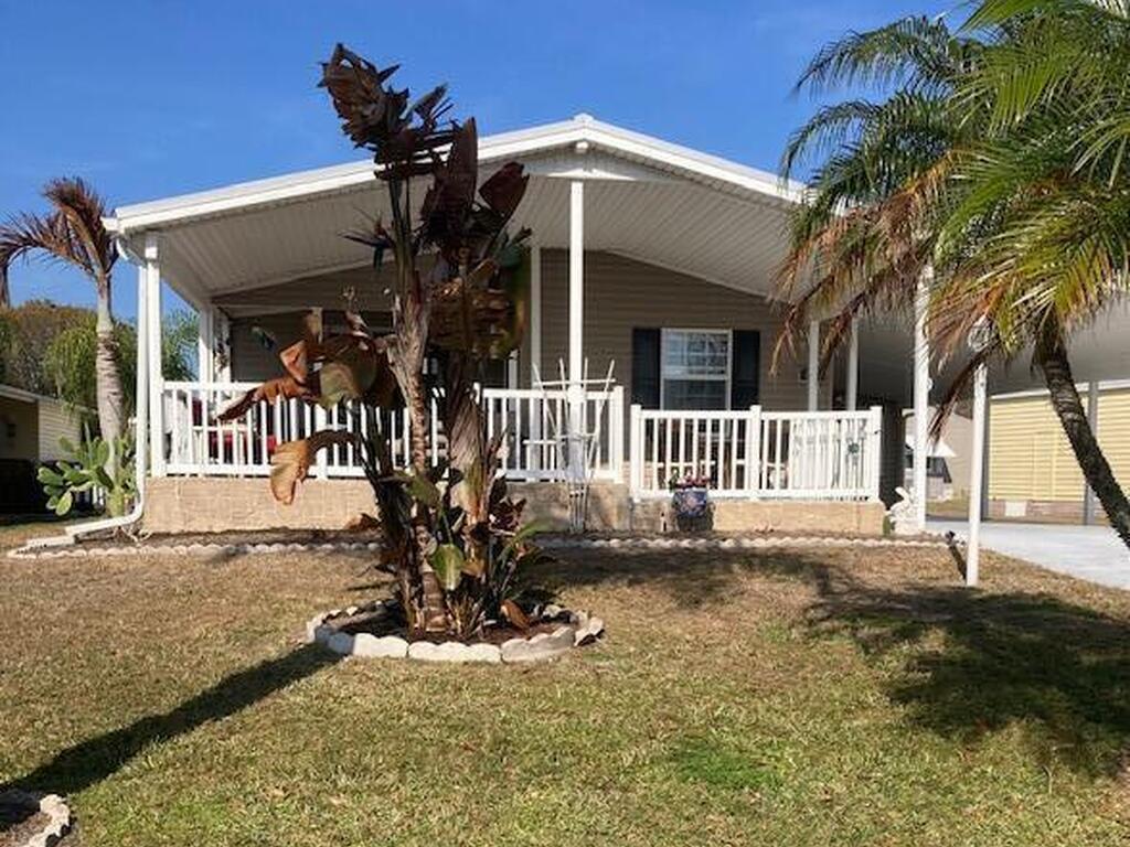 1418 Barefoot Circle, Barefoot Bay, FL 32976