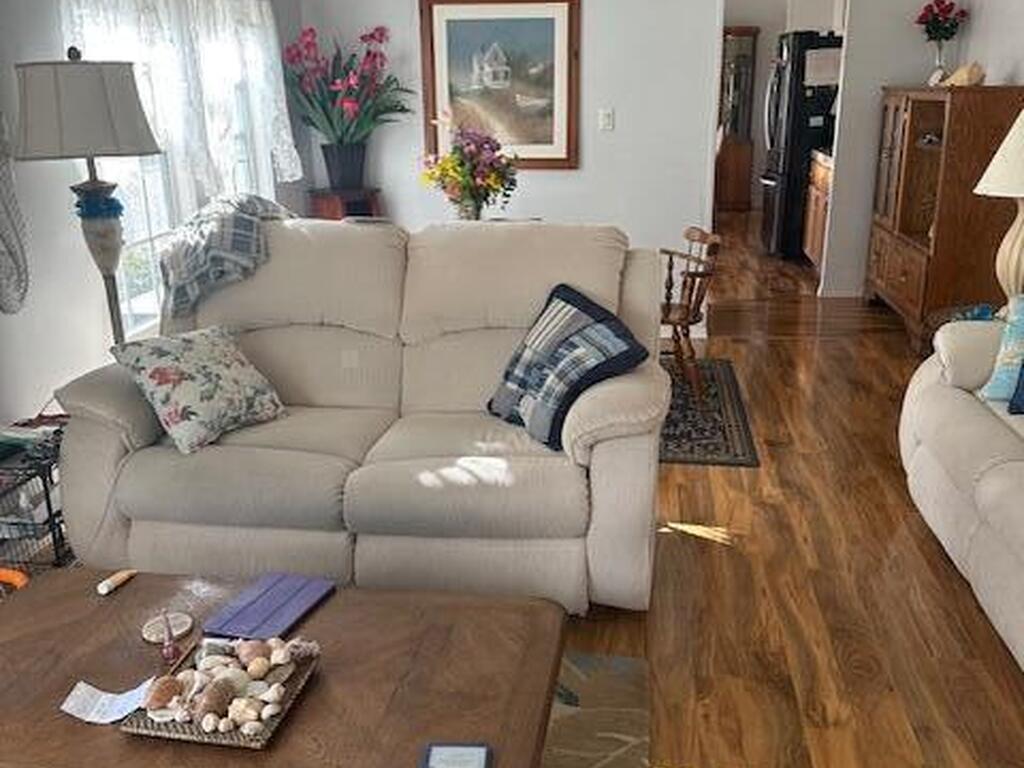 1418 Barefoot Circle, Barefoot Bay, FL 32976