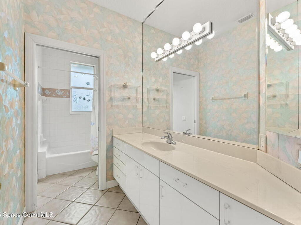 248 Loggerhead Drive, Melbourne Beach, FL 32951