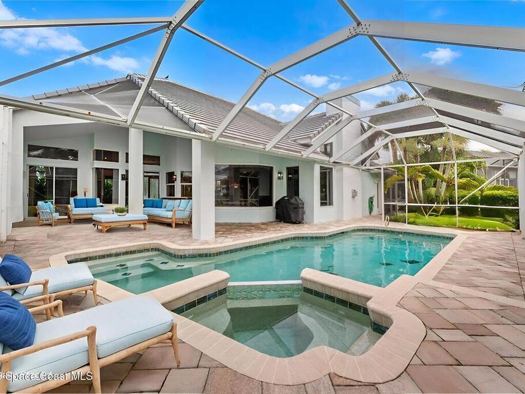 248 Loggerhead Drive, Melbourne Beach, FL 32951