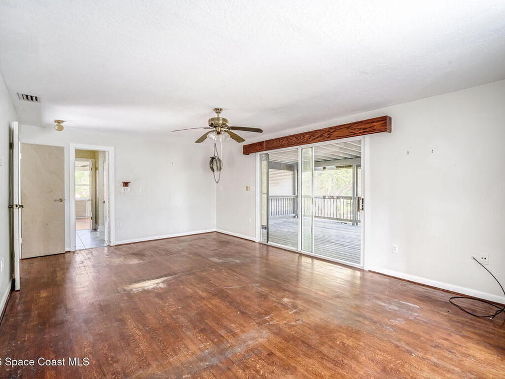 535 Robinhood Drive, Merritt Island, FL 32953