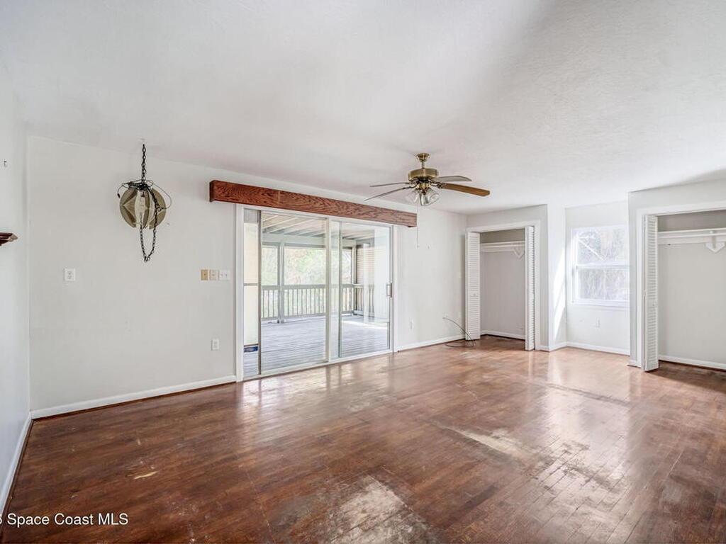 535 Robinhood Drive, Merritt Island, FL 32953