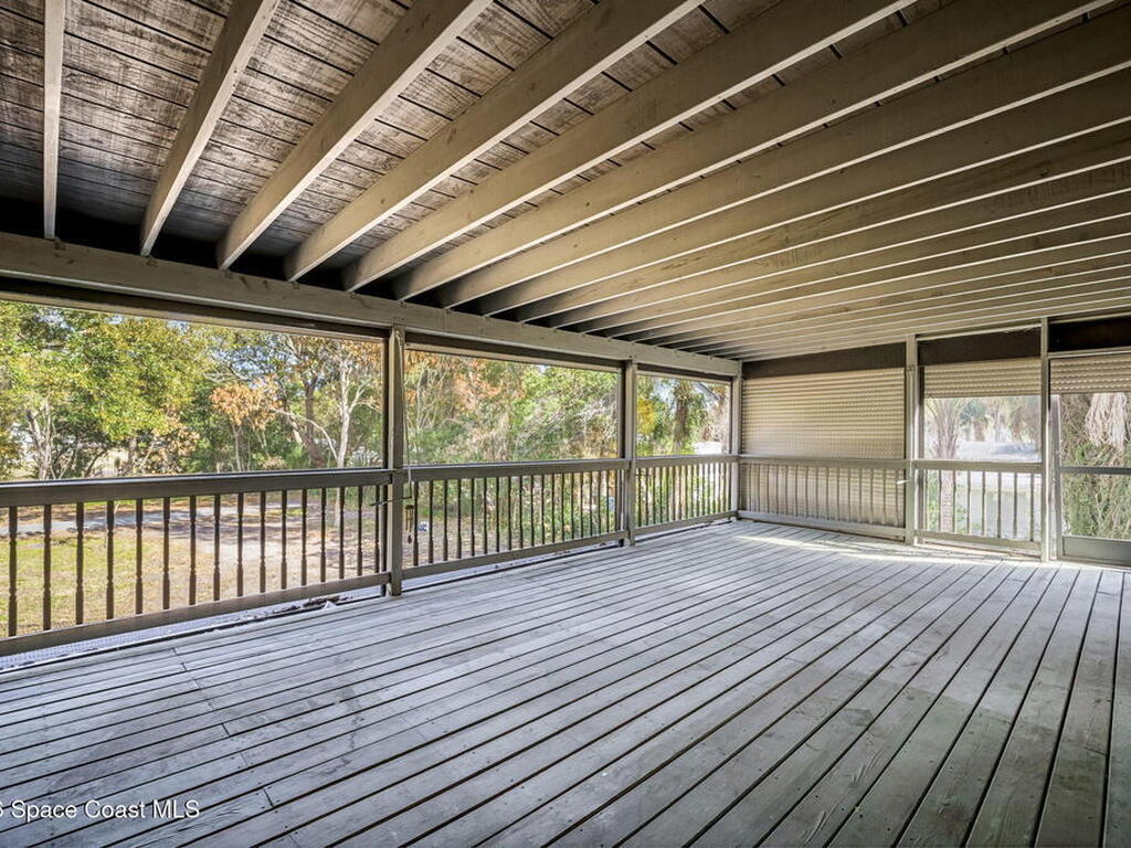 535 Robinhood Drive, Merritt Island, FL 32953