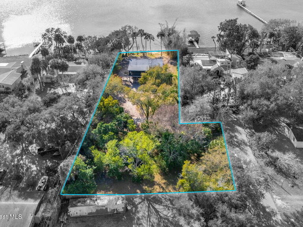 535 Robinhood Drive, Merritt Island, FL 32953