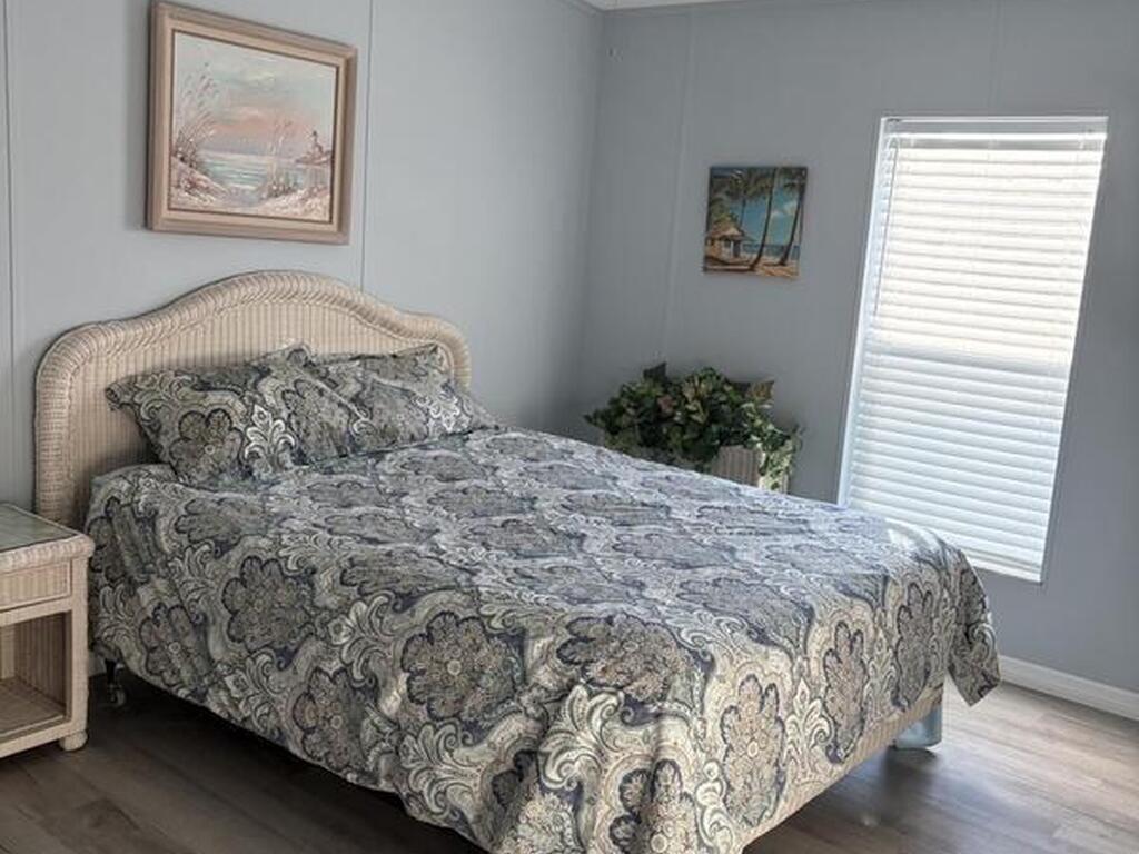 810 Thrush Circle, Barefoot Bay, FL 32976