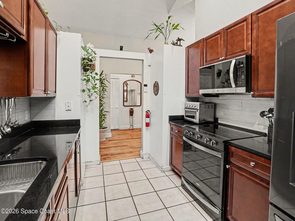 12624 Whiterapids Drive, Orlando, FL 32828