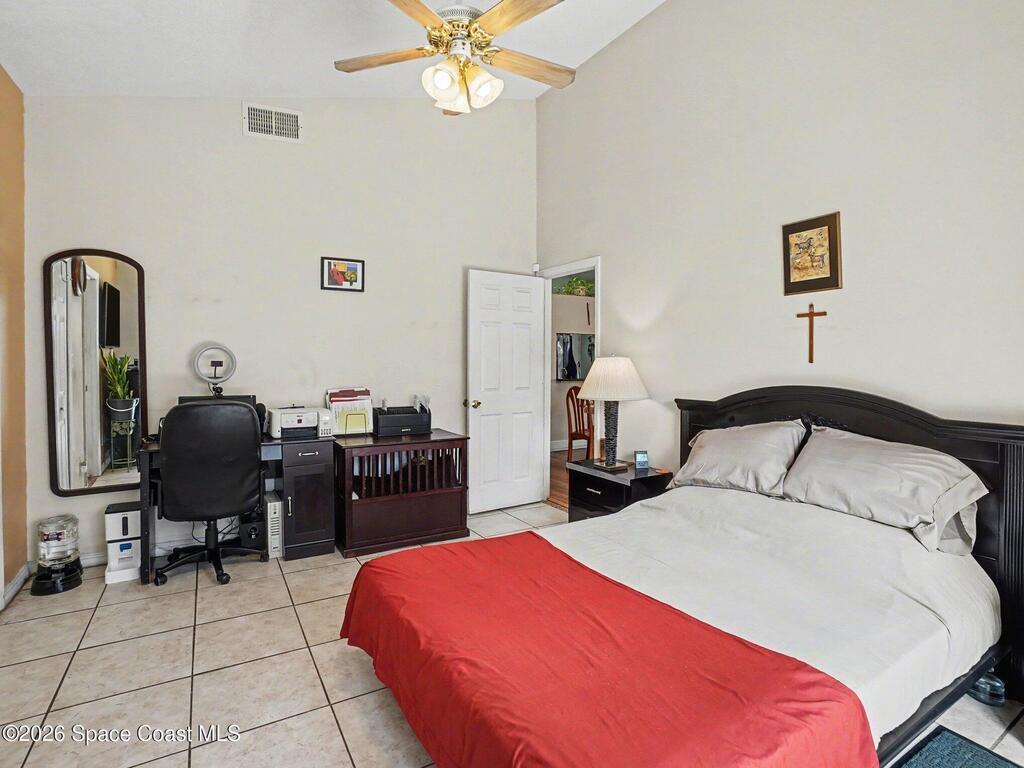 12624 Whiterapids Drive, Orlando, FL 32828