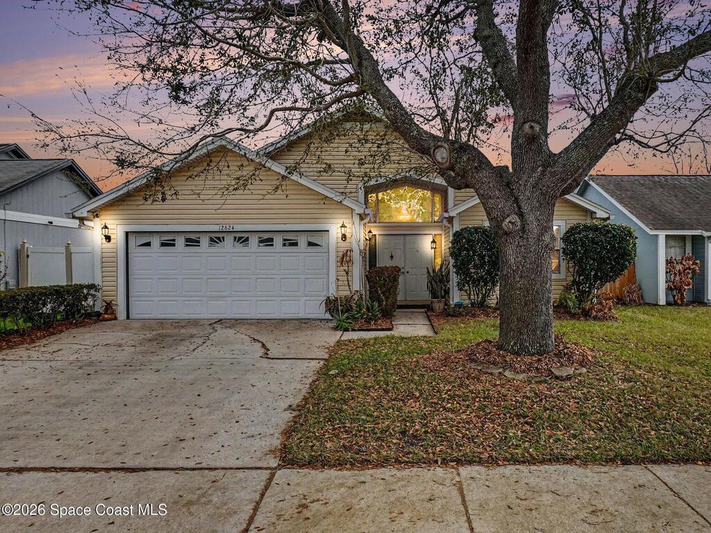 12624 Whiterapids Drive, Orlando, FL 32828