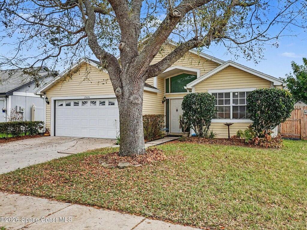 12624 Whiterapids Drive, Orlando, FL 32828