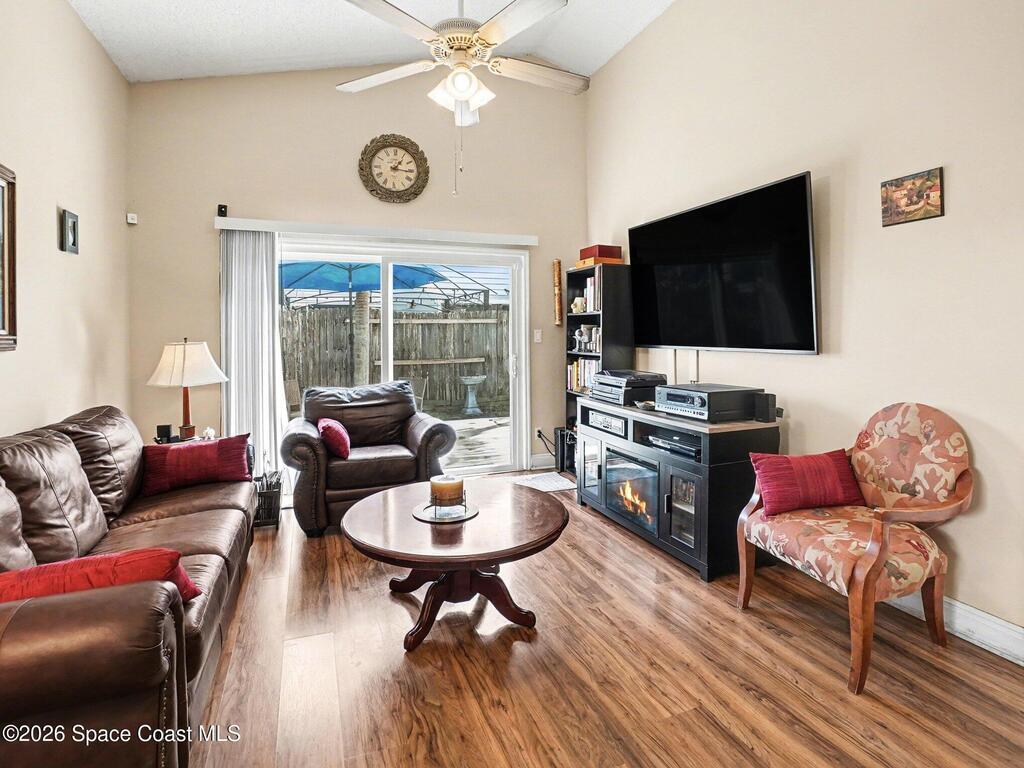 12624 Whiterapids Drive, Orlando, FL 32828