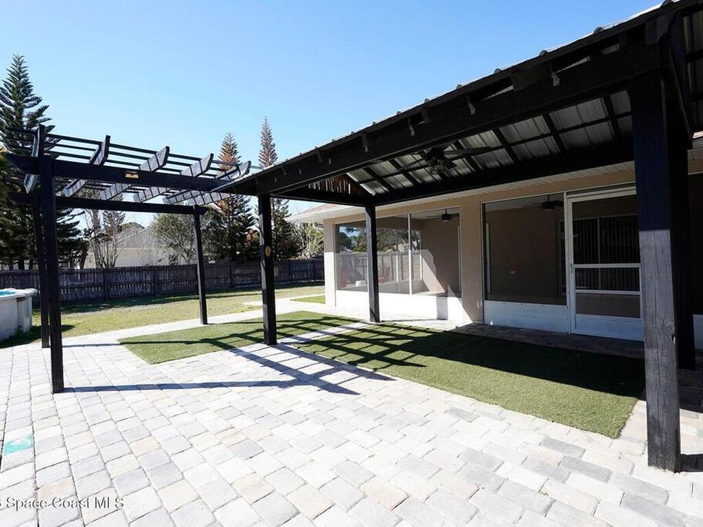 580 Fiedler Street, Palm Bay, FL 32907