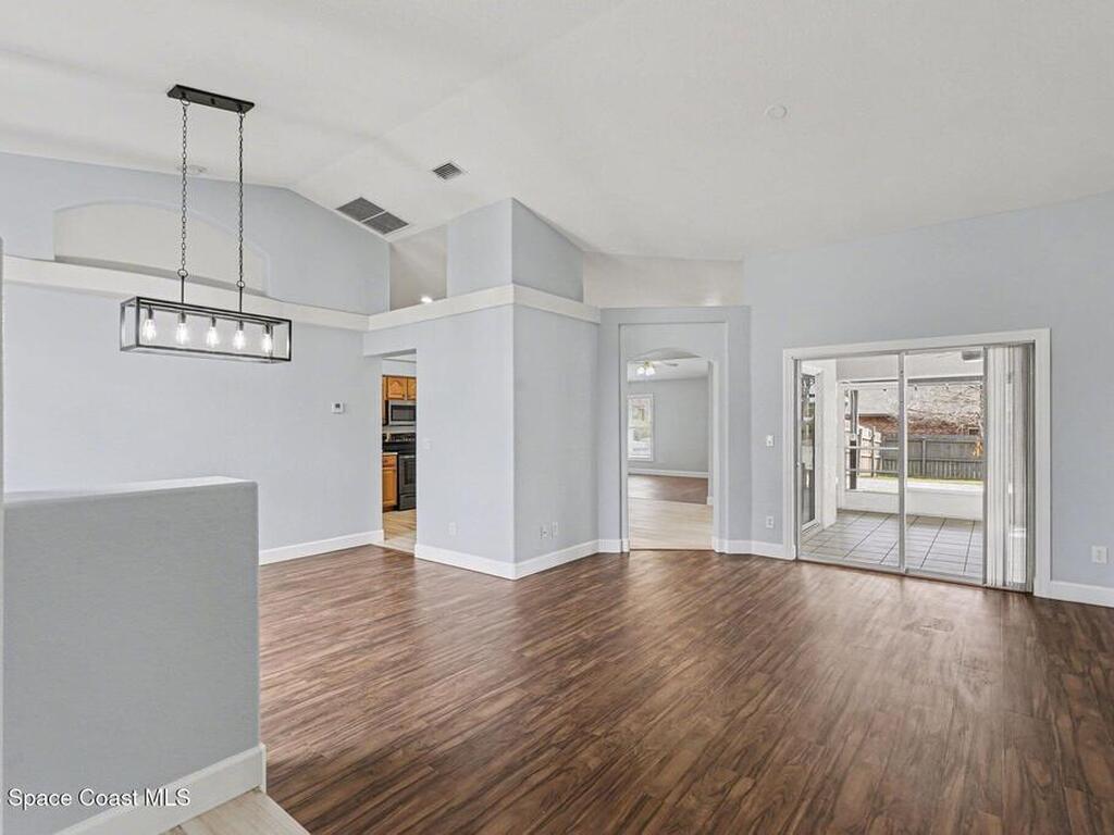 580 Fiedler Street, Palm Bay, FL 32907