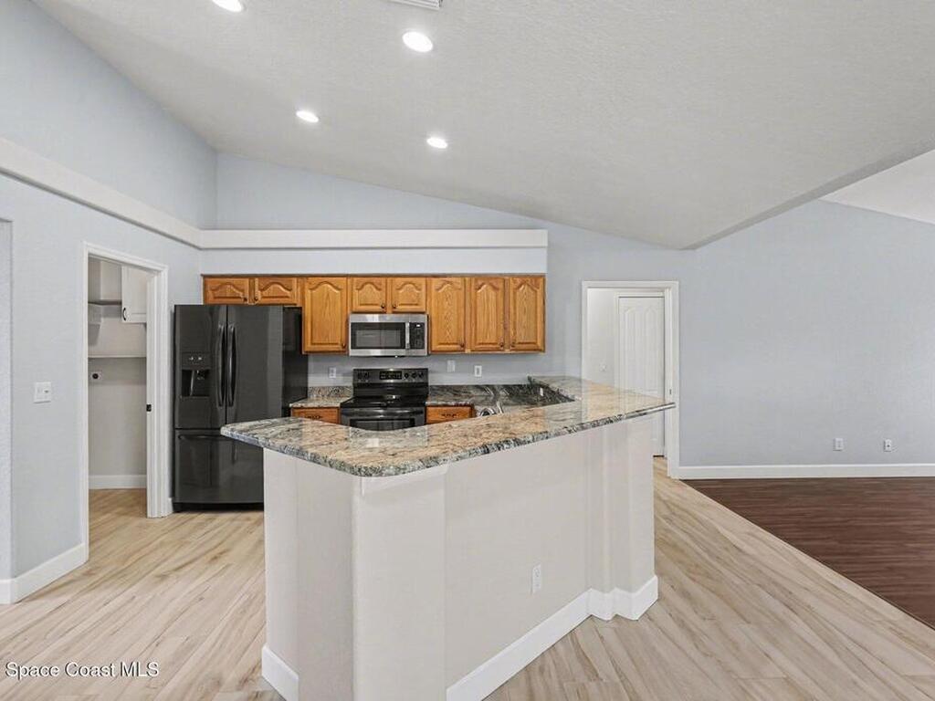 580 Fiedler Street, Palm Bay, FL 32907