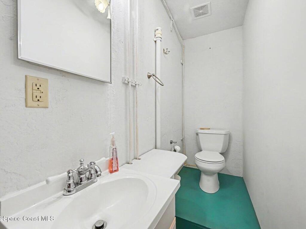 350 Thyme Street, Satellite Beach, FL 32937