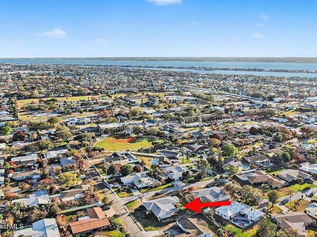 350 Thyme Street, Satellite Beach, FL 32937