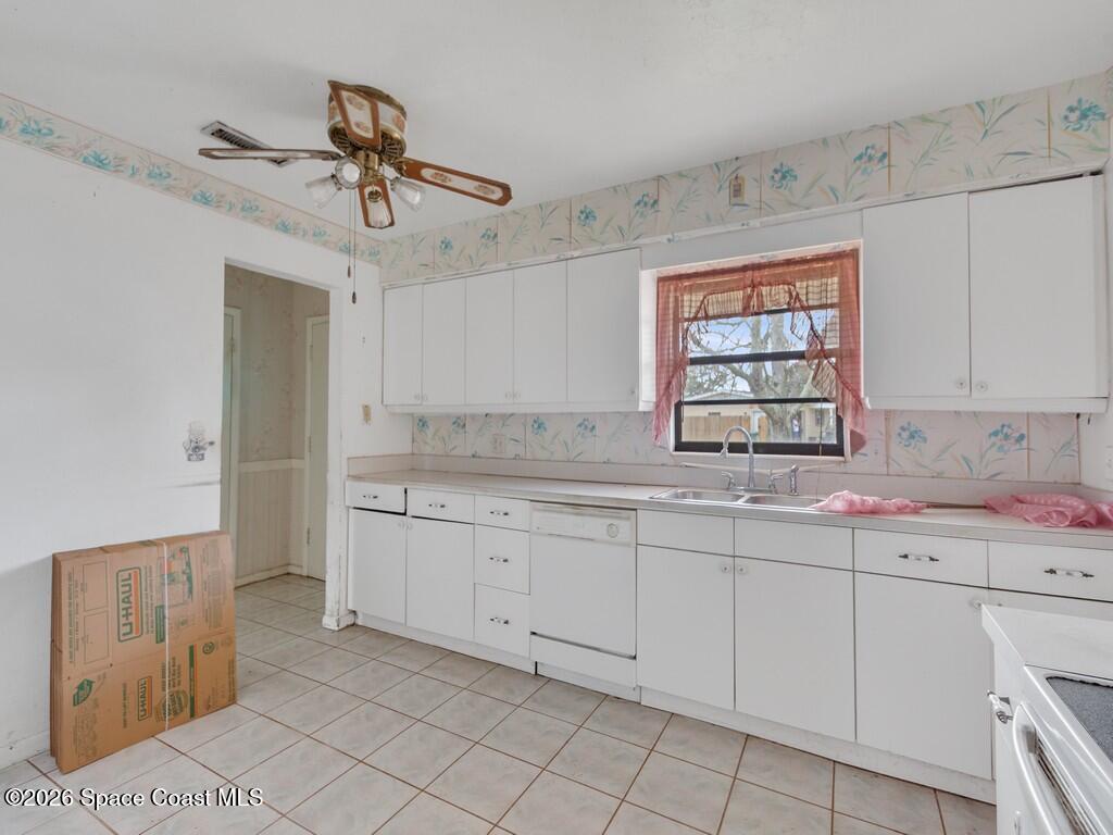 1076 Madrid Road, Rockledge, FL 32955