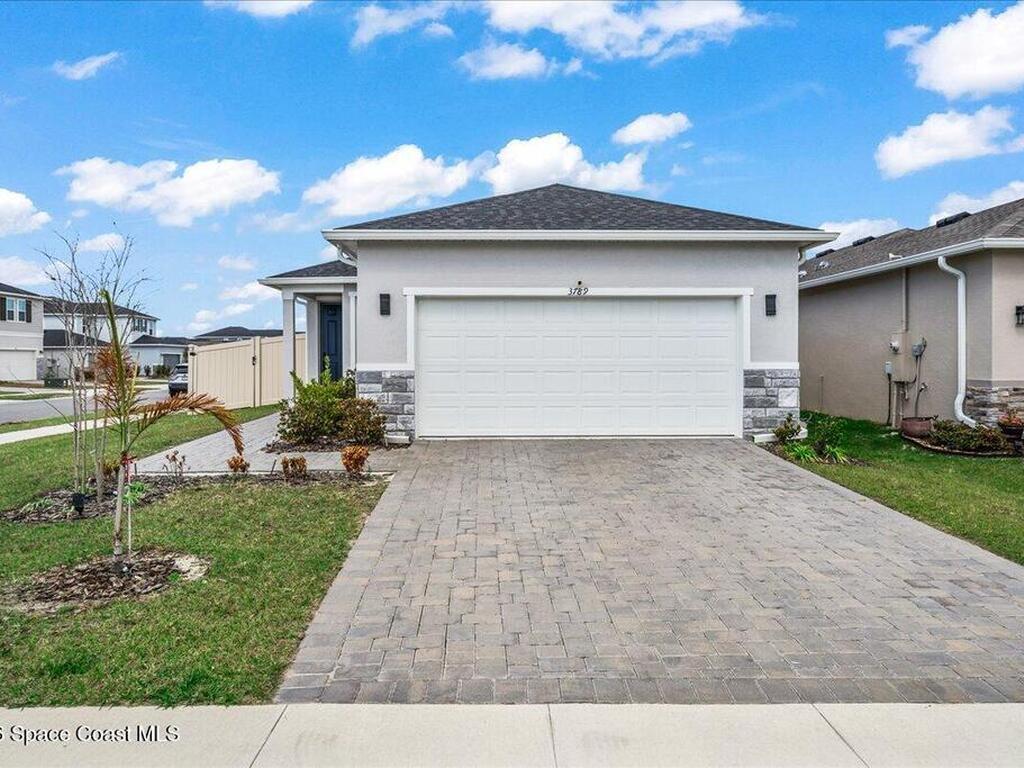 3789 Grappler Circle, Palm Bay, FL 32909