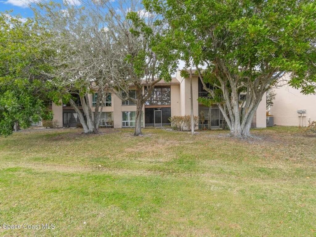 2501 Sand Trap Lane, Melbourne, FL 32935