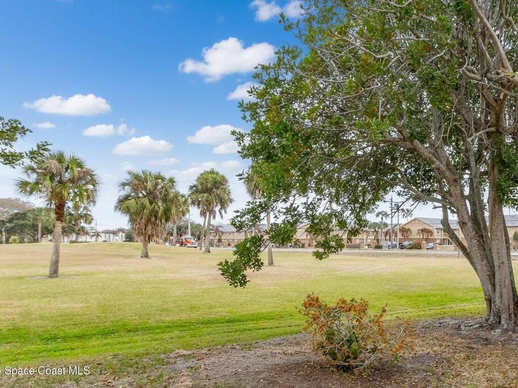 2501 Sand Trap Lane, Melbourne, FL 32935