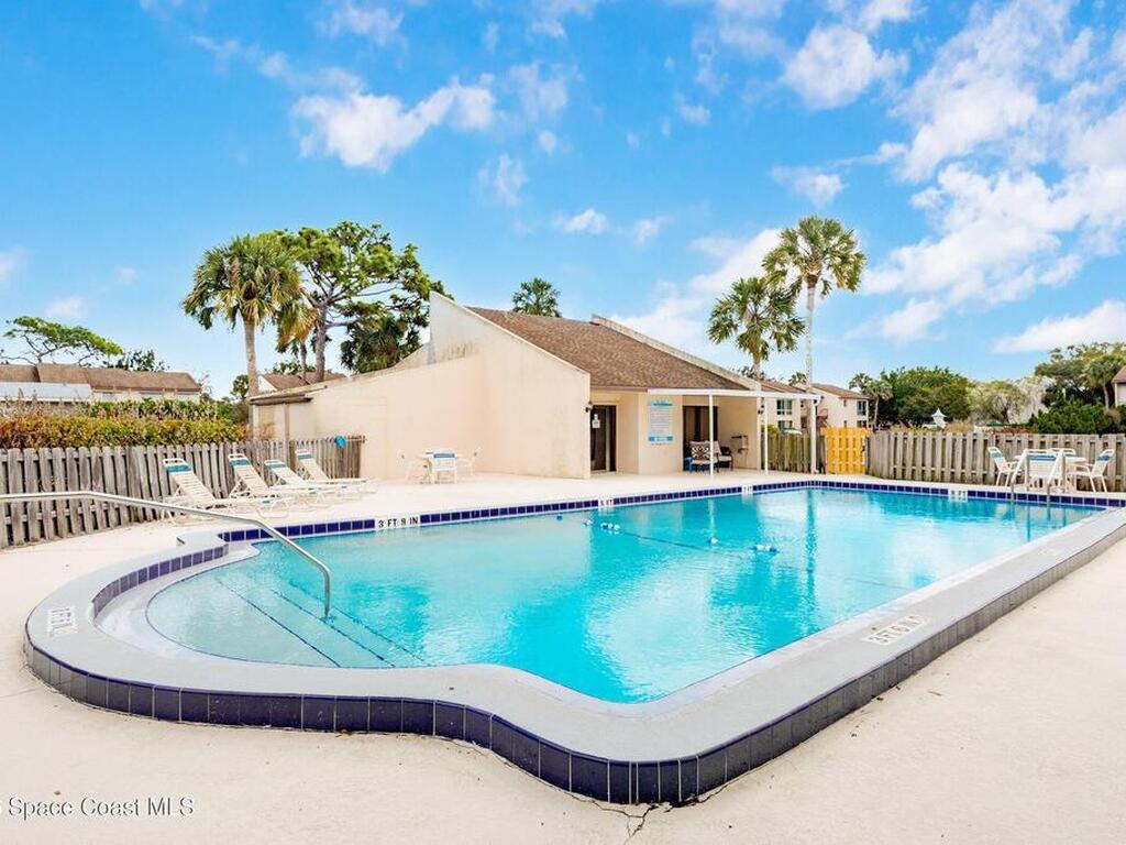 2501 Sand Trap Lane, Melbourne, FL 32935