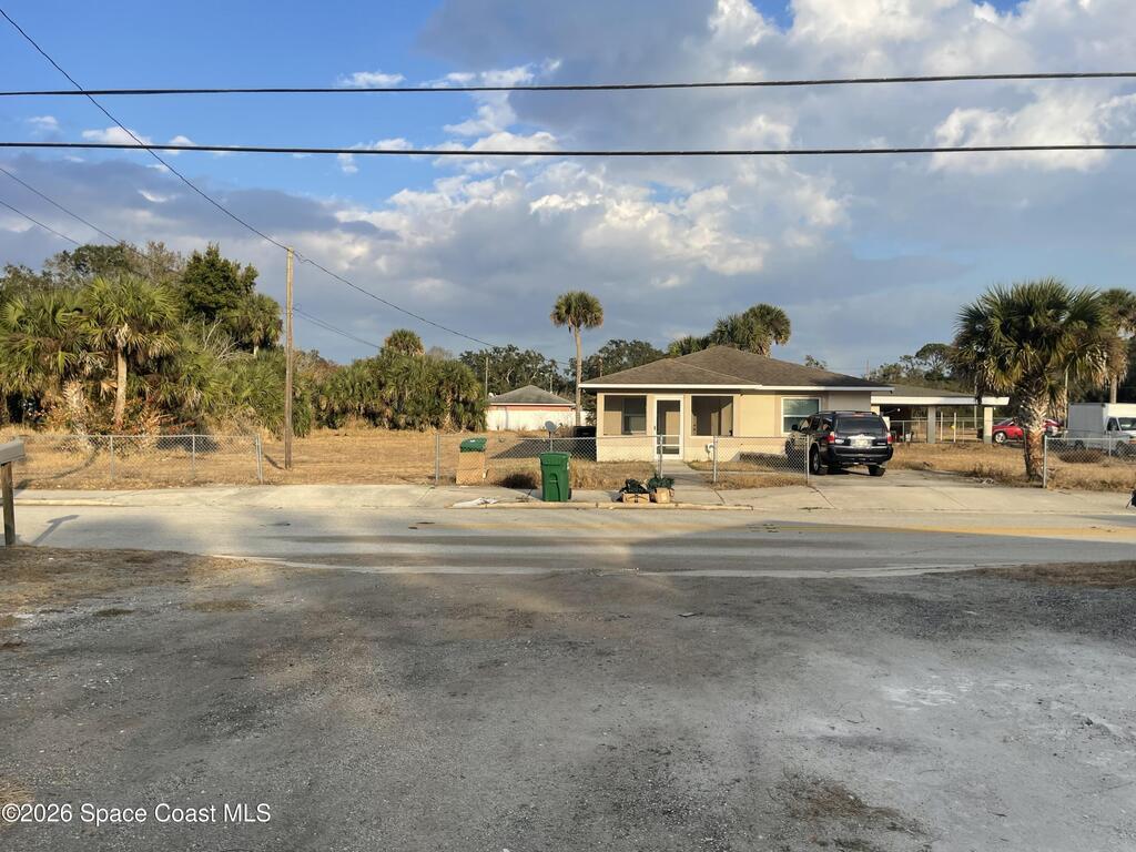 2572 Harry T Moore Avenue, Mims, FL 32754