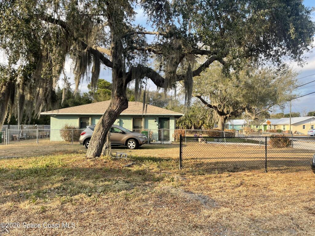 2572 Harry T Moore Avenue, Mims, FL 32754