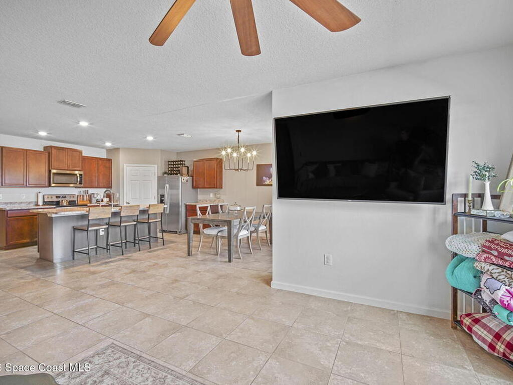 3818 Loggerhead Lane, Mims, FL 32754