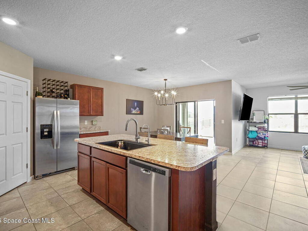 3818 Loggerhead Lane, Mims, FL 32754