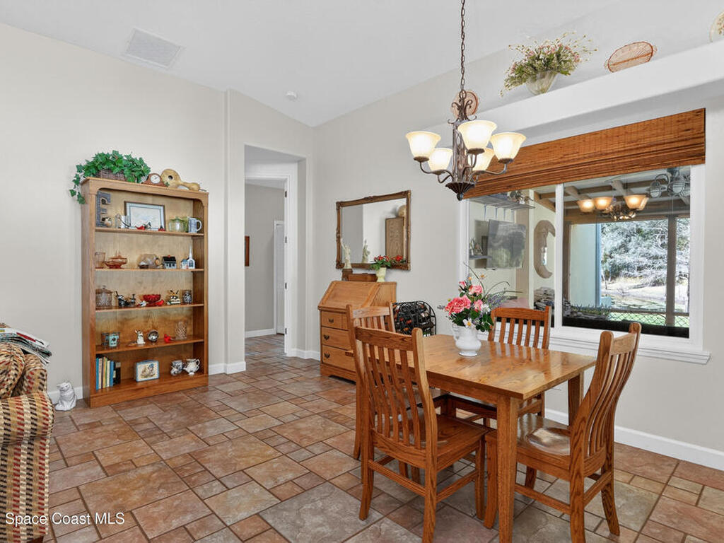 472 Carley Ln Lane, Cocoa, FL 32926