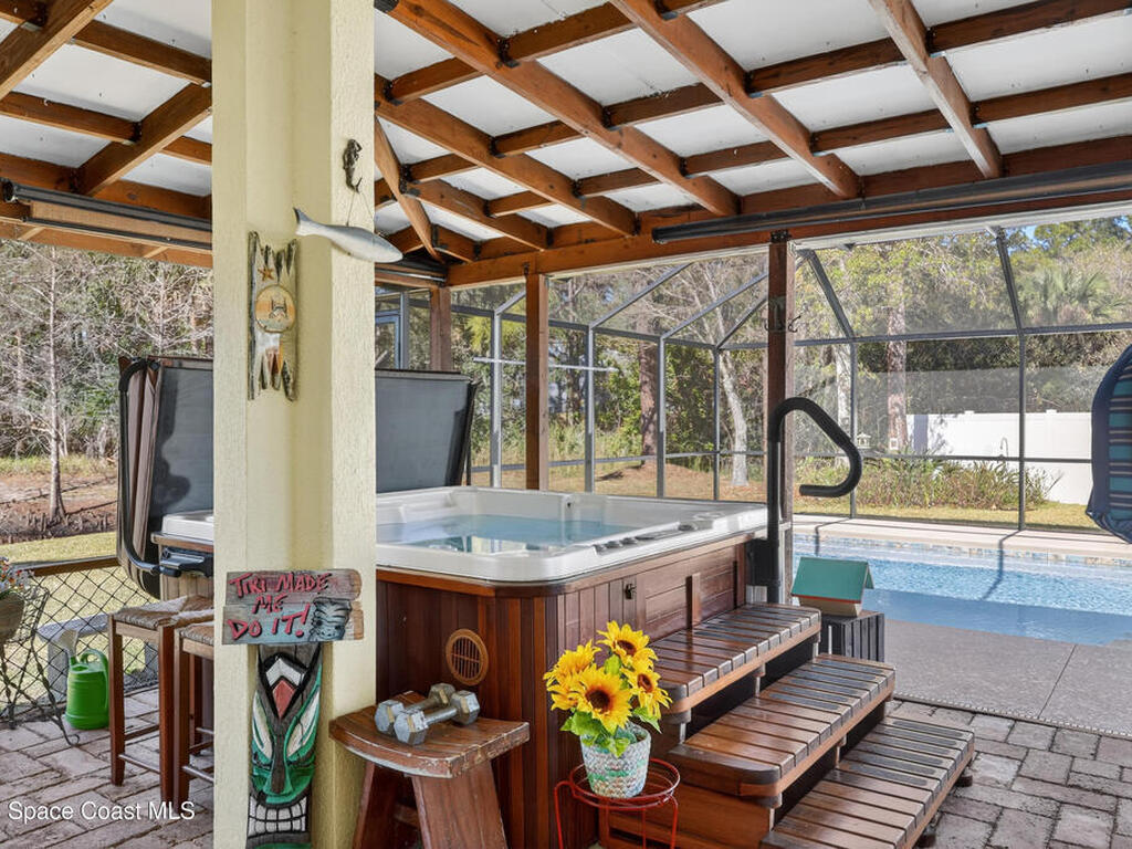 472 Carley Ln Lane, Cocoa, FL 32926