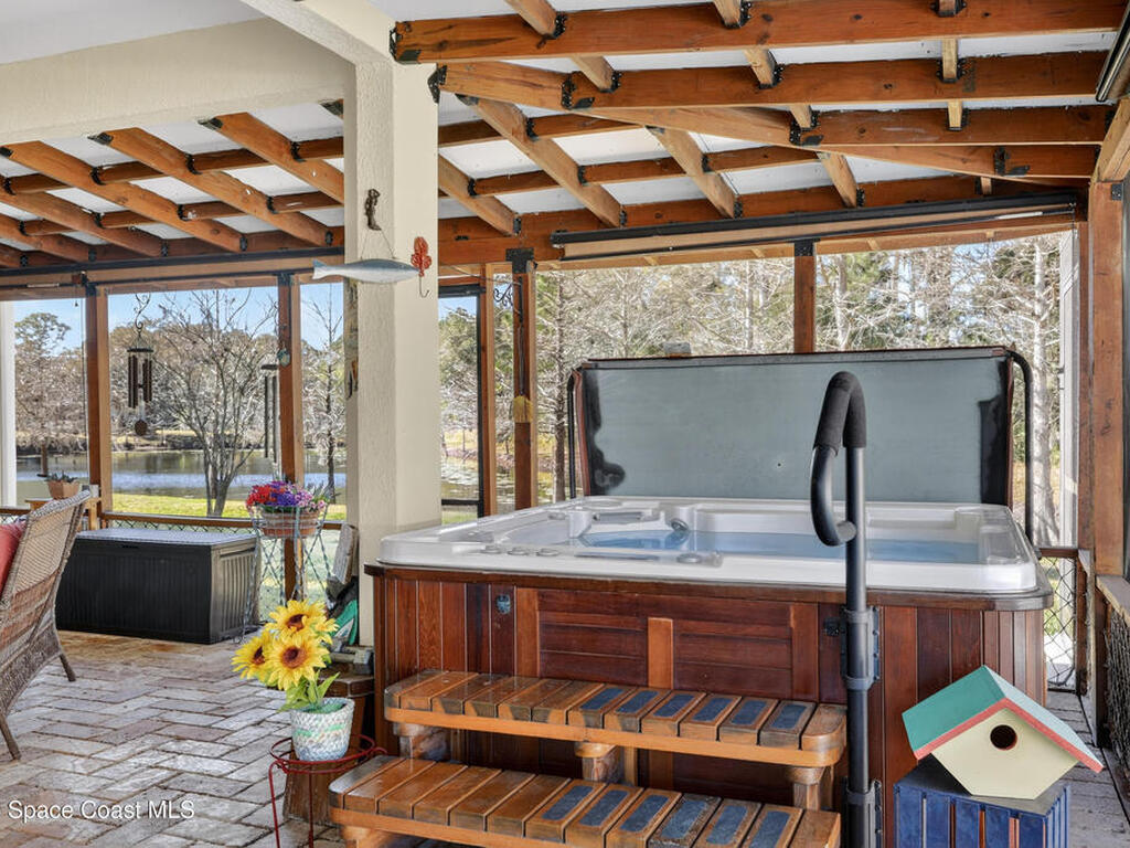 472 Carley Ln Lane, Cocoa, FL 32926