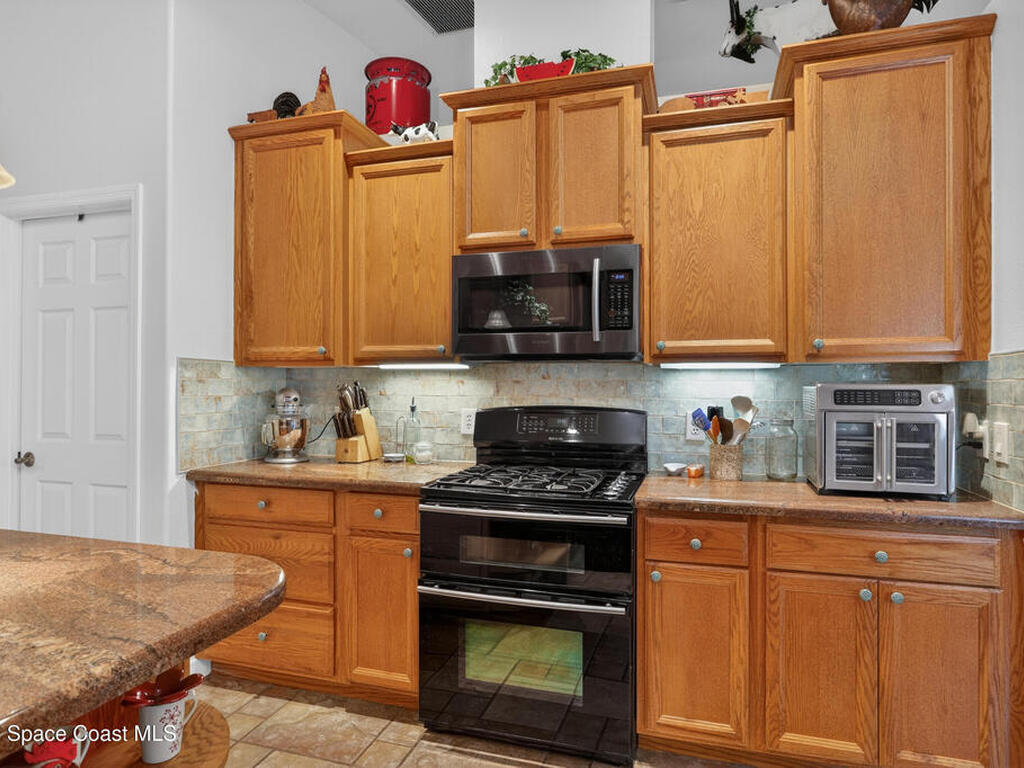 472 Carley Ln Lane, Cocoa, FL 32926